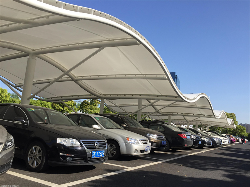 膜结构停车棚